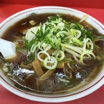 ラーメンの味龍 - 醤油ラーメン750円