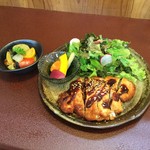 ジャム cafe 可鈴 - 【週替わりランチ(1,050円)】メインプレートとラタトゥイユ