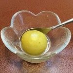 ジャム cafe 可鈴 - サービスでいただいた梅のデザート