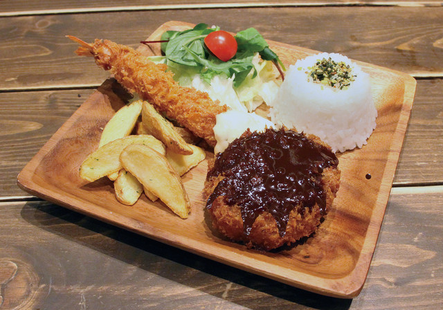 3bバーガー ステーキ あべのハルカス店 天王寺駅前 ステーキ 食べログ 3bバーガー ステーキ あべのハルカス店 天王寺駅前 ステーキ 食べログ