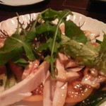 ふる里 - 蒸し鶏のサラダ