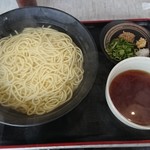 つるのおんがえし  - 釜揚げうどん  大盛(+１玉)