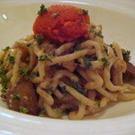 カーサ カルマ - 鶏レバーのパスタ