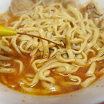 ラーメン二郎 - 赤酢投入～♪