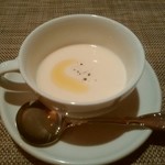 レストランカフェ　メリメロ - ジャガイモの冷製スープ(Bコース)