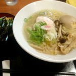 七星 - 端麗鳥塩そばと賄い丼！