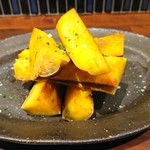 鉄板焼 ふじいさん - 金時芋？