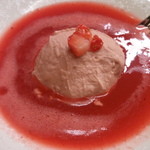 赤坂 菊乃井 - いちごのアイスとスープ