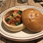 メゾンカイザー テーブル 渋谷ヒカリエ店 - 