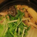 酒菜坊 橋蔵 - きのこなべ　ズームアップ