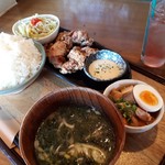 飯処 ふぉす。 - ももの唐揚定食