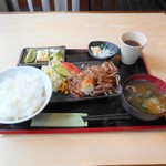 Sobadokoro Marukaya - サーロインステーキ定食