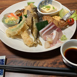 Ando Kafe Sushi Ichi Hon Ten - ワンプレート