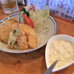 くつろぎ亭ひこべえ  - 魚フライ＆特性タルタルソース