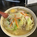 長浜ラーメンとん吉 - チャンポン大盛り♪