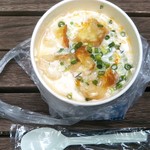 東京豆漿生活 - 食後､取置きの豆大福を取りに【高松屋】さんへ
      その向かいのタワーマンションのベンチにて…