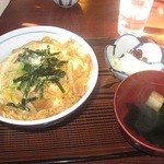 Soba Dokoro Oomura - 玉子丼・700円