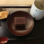 Tearoom toka - やぶきた新茶 2煎目はお湯で淹れた温茶