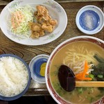 ラーメン天馬 - ラーメン定食A（唐揚）820円+みそ50円 