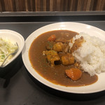欧風カリーＭ - 牛すじ煮込みカレー、780円