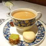 ラ・ベ - エスプレッソです。　コーヒーではありません。　　超大盛り。