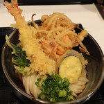 極浄うどん うだま - 天ぷらぶっかけうどん650円　※2012年1月