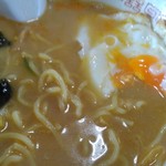 Hachigousen Shokudou - 味噌ラーメン定食　目玉焼きの１つをラーメンINN(もう１つはオンtheライス)