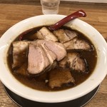 麺や 七彩 - 煮干し肉そば大盛り