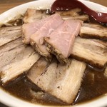 煮干し肉そば大盛り
