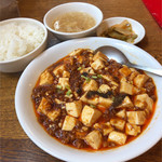 刀削麺・火鍋・西安料理 XI’AN - 麻婆豆腐 880円