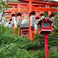 とうふ屋うかい 鷺沼店 - 稲荷大明神
