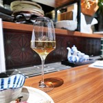 Nikuwashokutosobahonegishi - グラス白ワイン