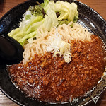 肉汁餃子のダンダダン - ジャージャー麺(680円)
