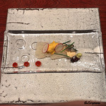 日本料理 TOBIUME - 虎魚と萩のﾊﾞﾌﾝ海胆