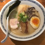 熊本ラーメン ひごもんず - 