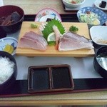 Ajidokoro Umino Ou Kan - 桜勘定食