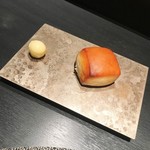 エクアトゥール - パンとバター