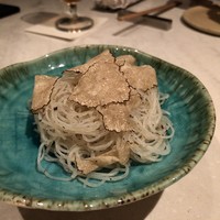 CINA New Modern Chinese - トリュフ&ビーフン