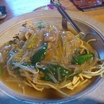 Jimoto San Ten Nenosa Ka Nato Ajia Gohan Aiwanadwuiwa Do - タイ風焼きそば