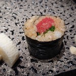 鮨 水月 - 中トロ 分葱巻物、長芋 山葵漬け。ガリも自家製！