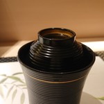 鮨 水月 - 潮汁(うしおじる)。