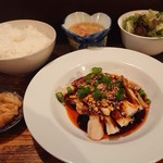 四川曹家官府菜　蜀　 - よだれ鶏定食