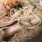 かごしまめん隼人 - 麺