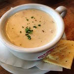 バブルオーバー - クラムチャウダースープ