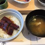 Nihon Ryourishiki - 鉄火丼をプラス500円でうな丼に変更できます