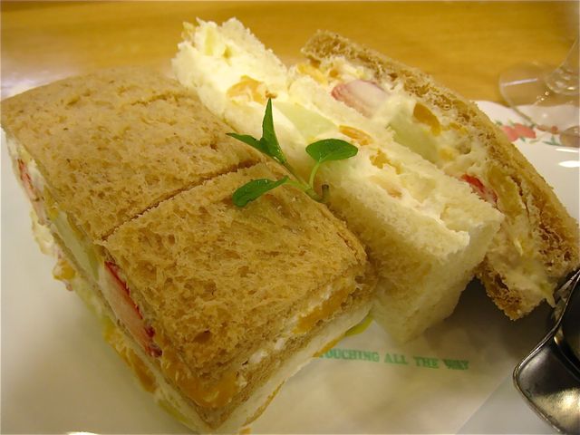 閉店 フルーツパーラーレモン 高島屋 東京店 日本橋 フルーツパーラー 食べログ