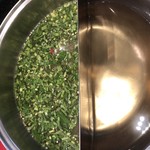 MK Restaurant - 唐辛子とパクチー全開スープと透明スープ