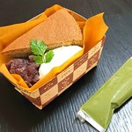 ミナトヤ - 抹茶のしっとりスフレ