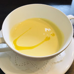 ソロウニコ - とうもろこしの冷製スープ