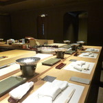 鮨 ふくじゅ - 広々カウンター